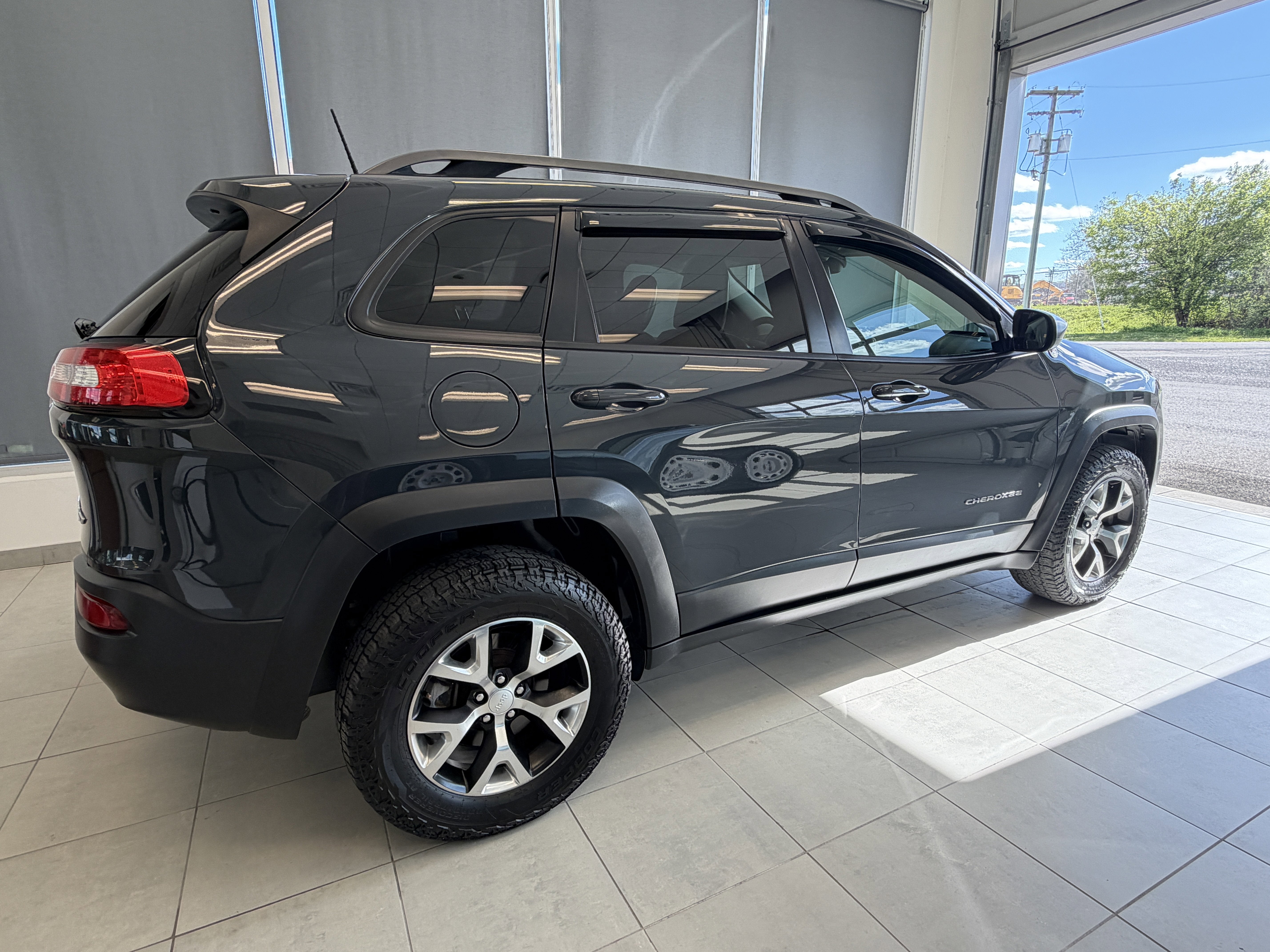 2017 Jeep Cherokee Trailhawk