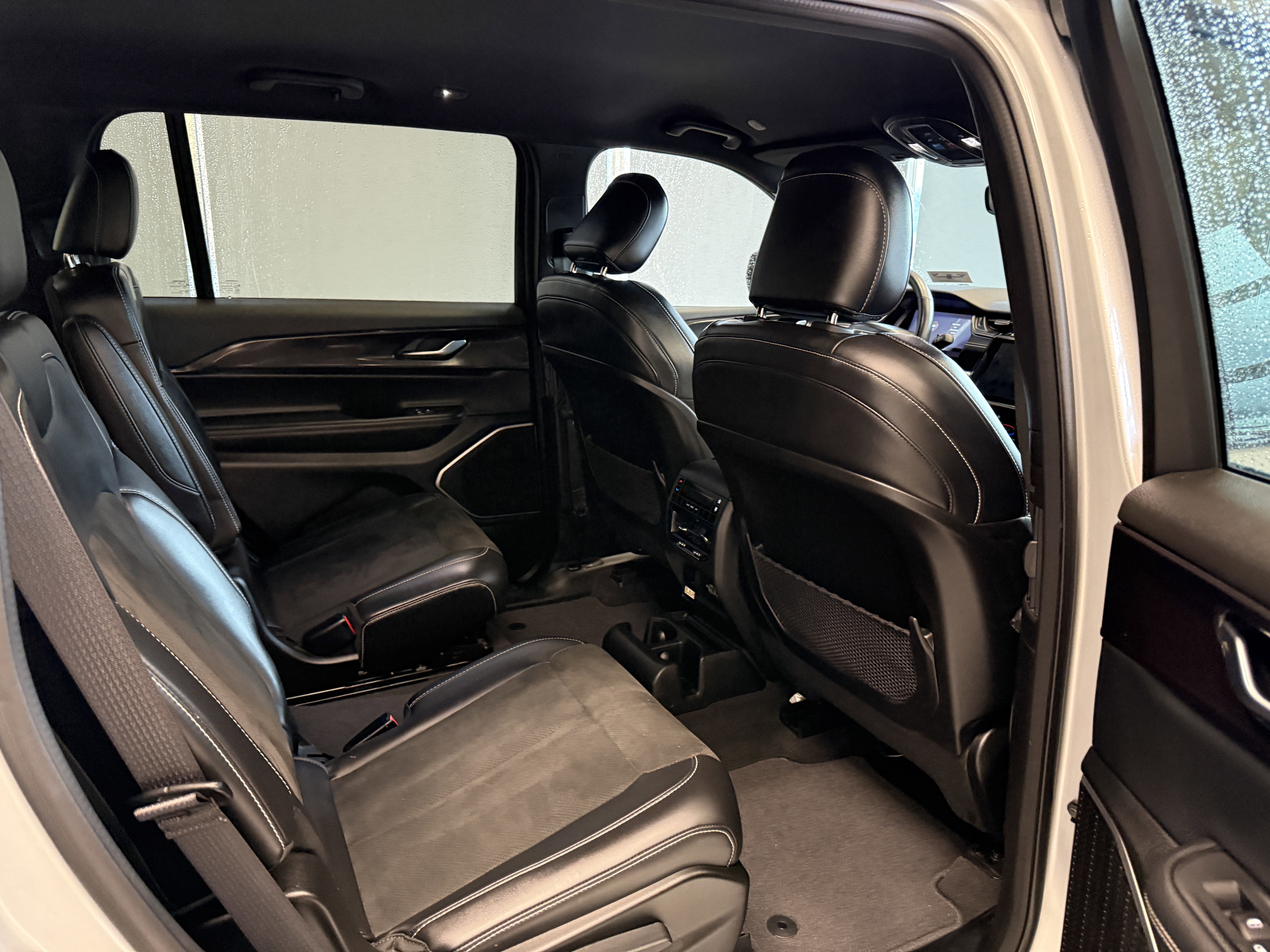 2022 Jeep Grand Cherokee L Altitude