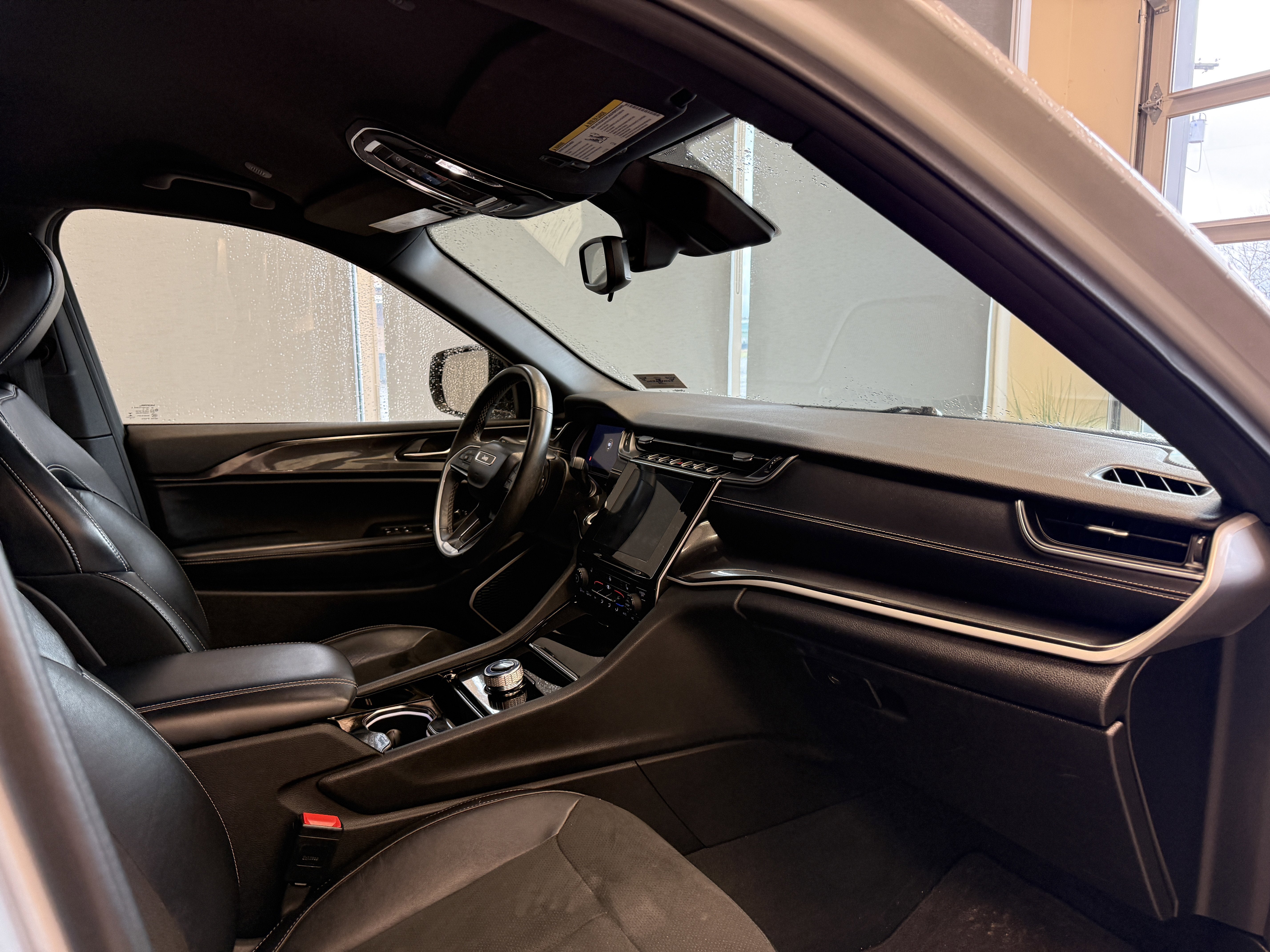 2022 Jeep Grand Cherokee L Altitude