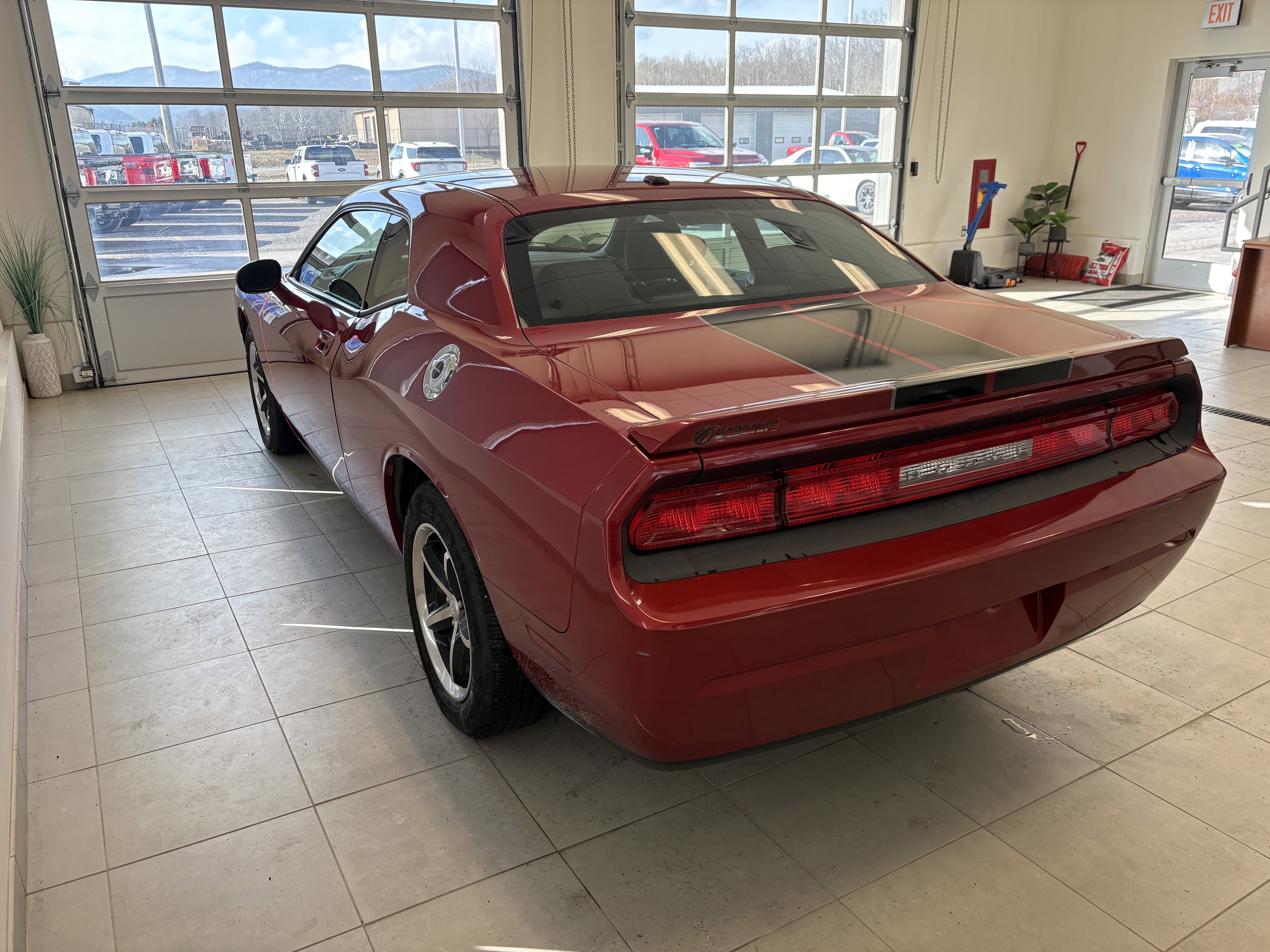 2010 Dodge Challenger SE