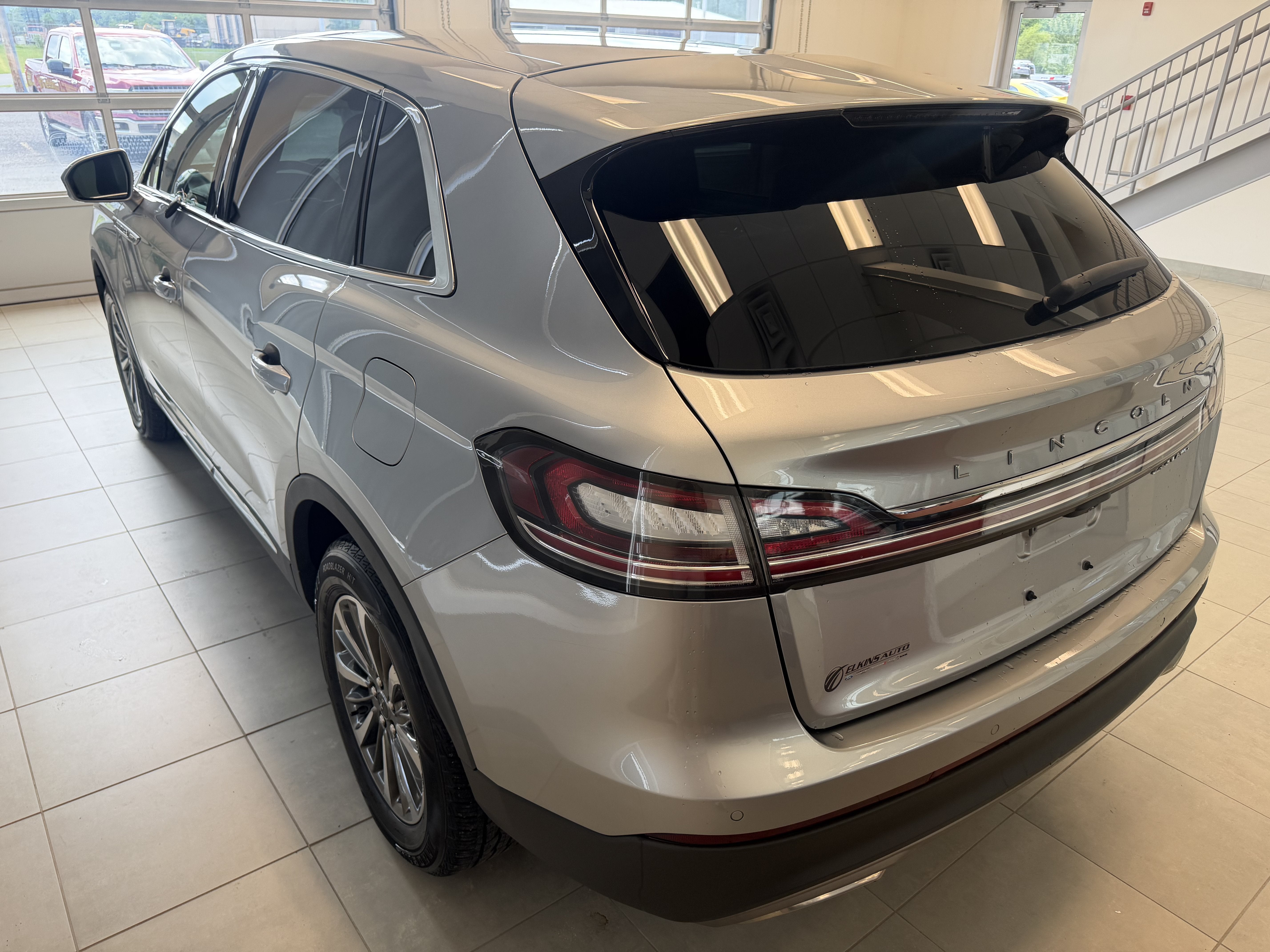 2020 Lincoln Nautilus Standard