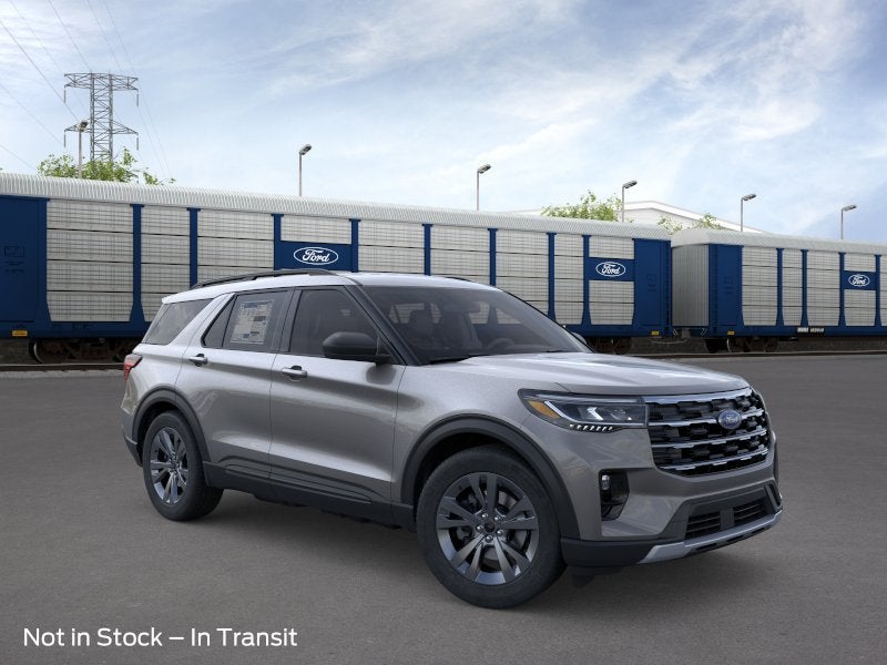 2026 Ford Explorer Active with 200A Pkg