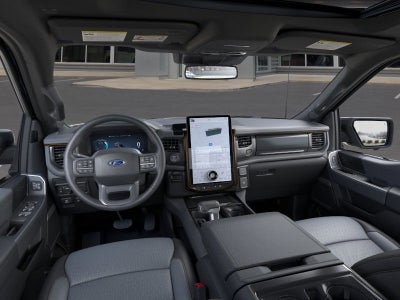 2025 Ford F-150 Lightning LARIAT