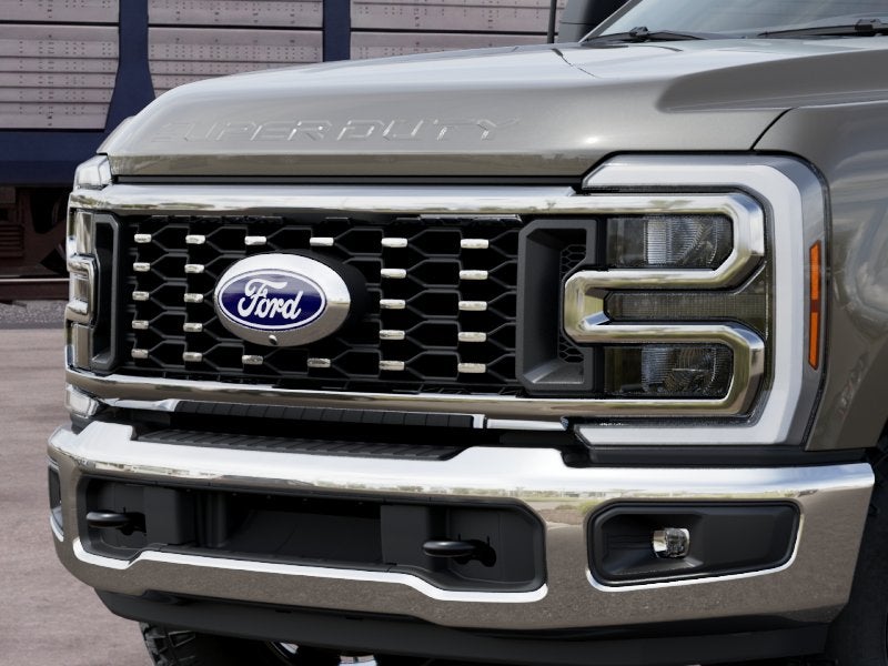 2027 Ford Super Duty F-350® XLT