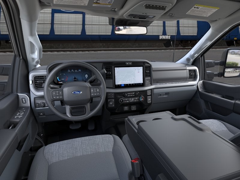 2026 Ford Super Duty F-350® XLT