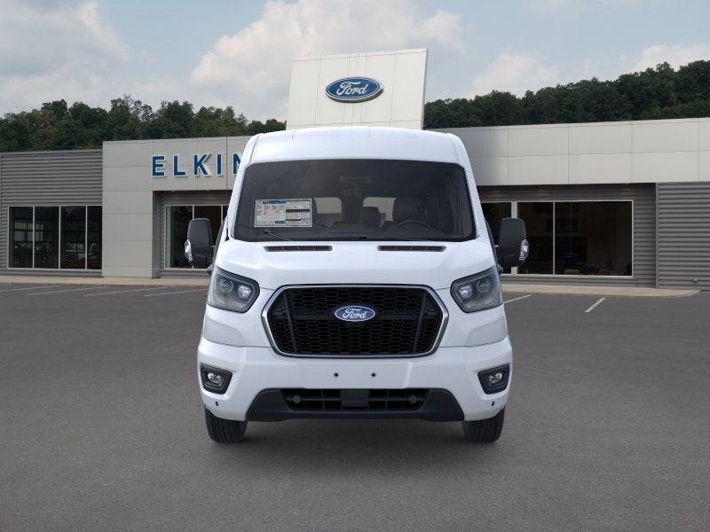 2026 Ford Transit Passenger Wagon Base