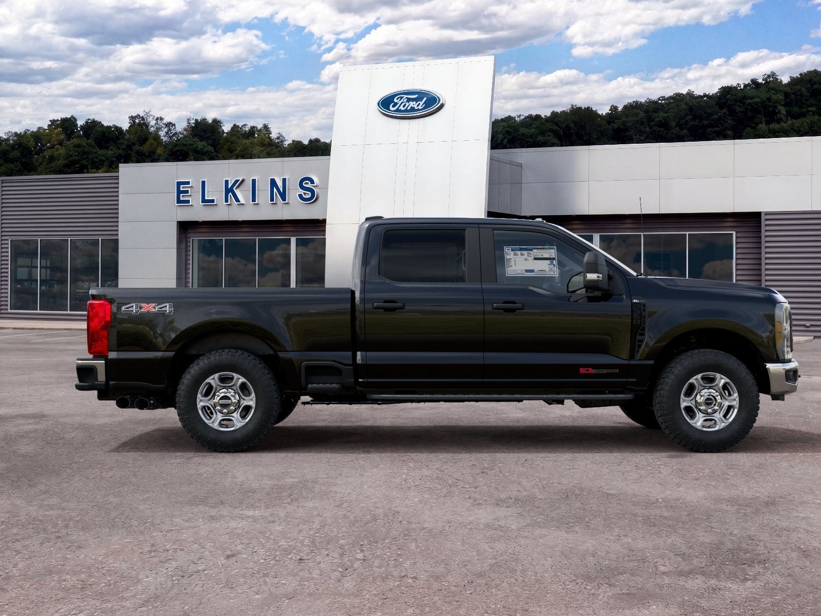2027 Ford Super Duty F-350 SRW XL