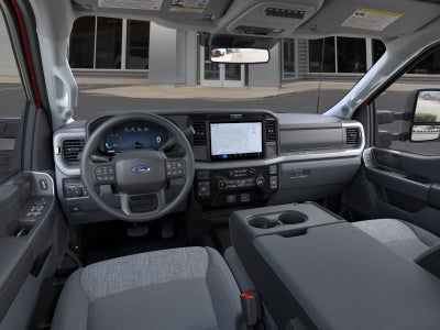 2026 Ford Super Duty F-350 SRW XLT