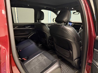 2022 Jeep Grand Cherokee Trailhawk