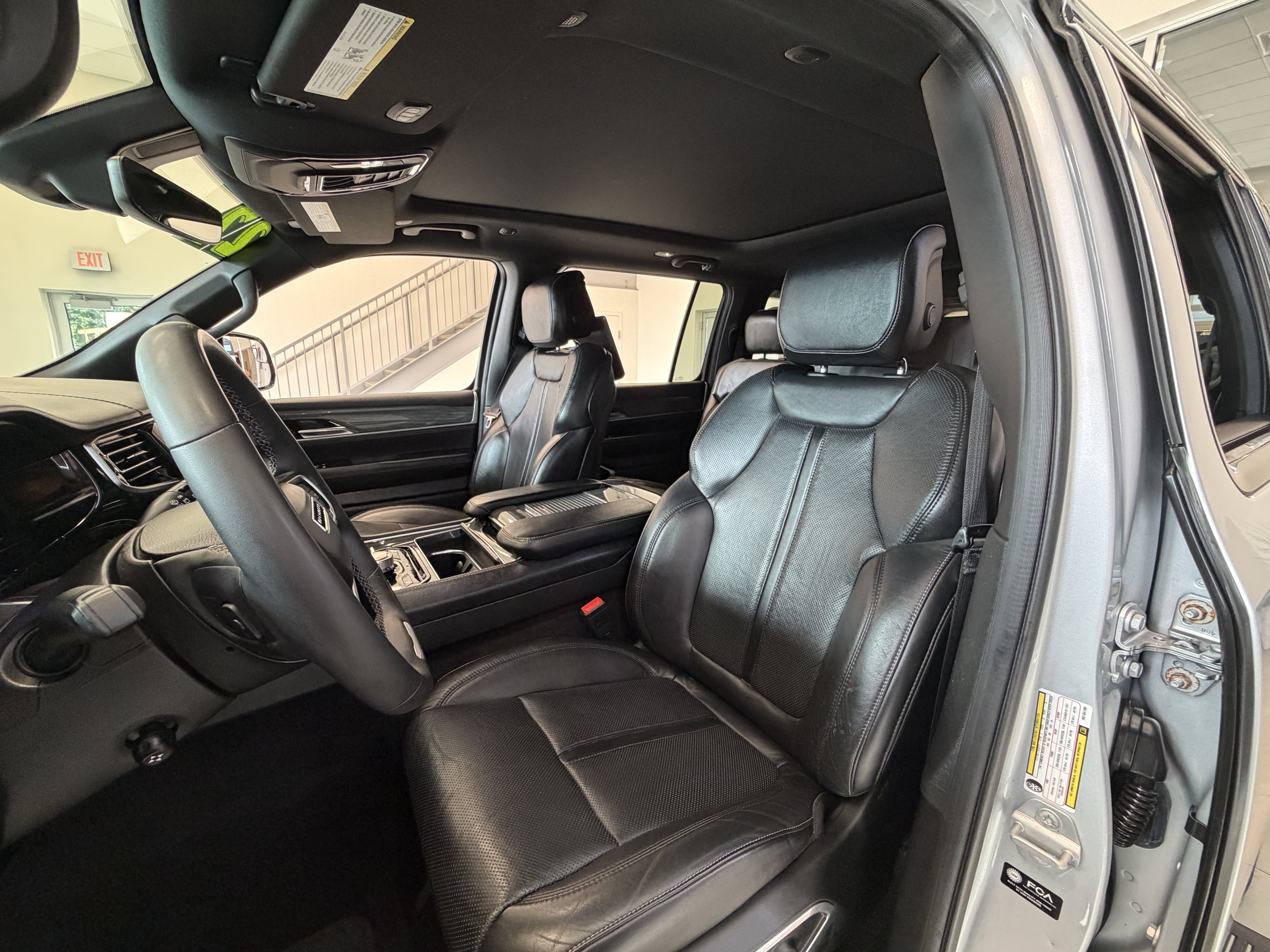 2022 Jeep Wagoneer Series III