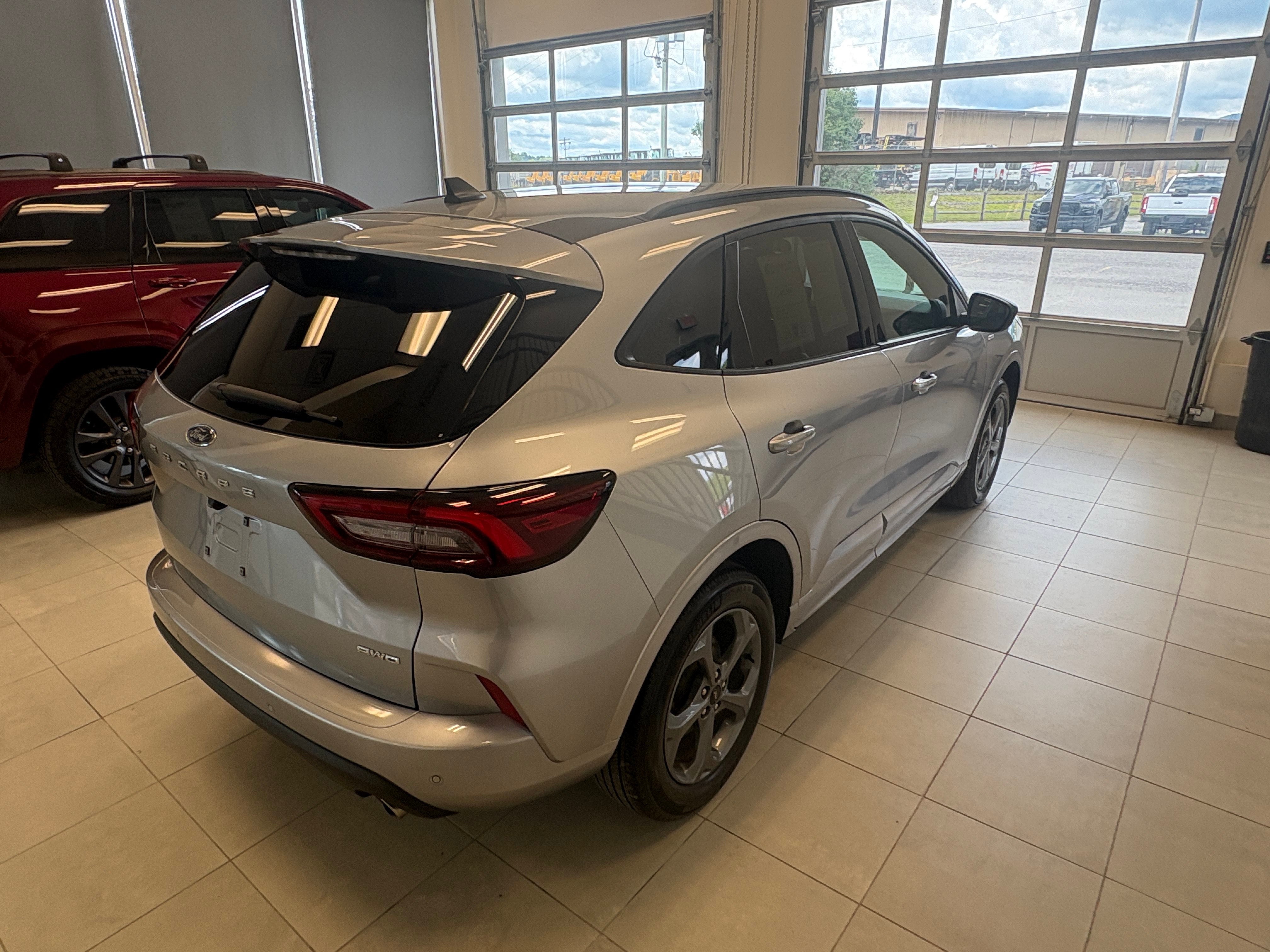 2023 Ford Escape ST-Line