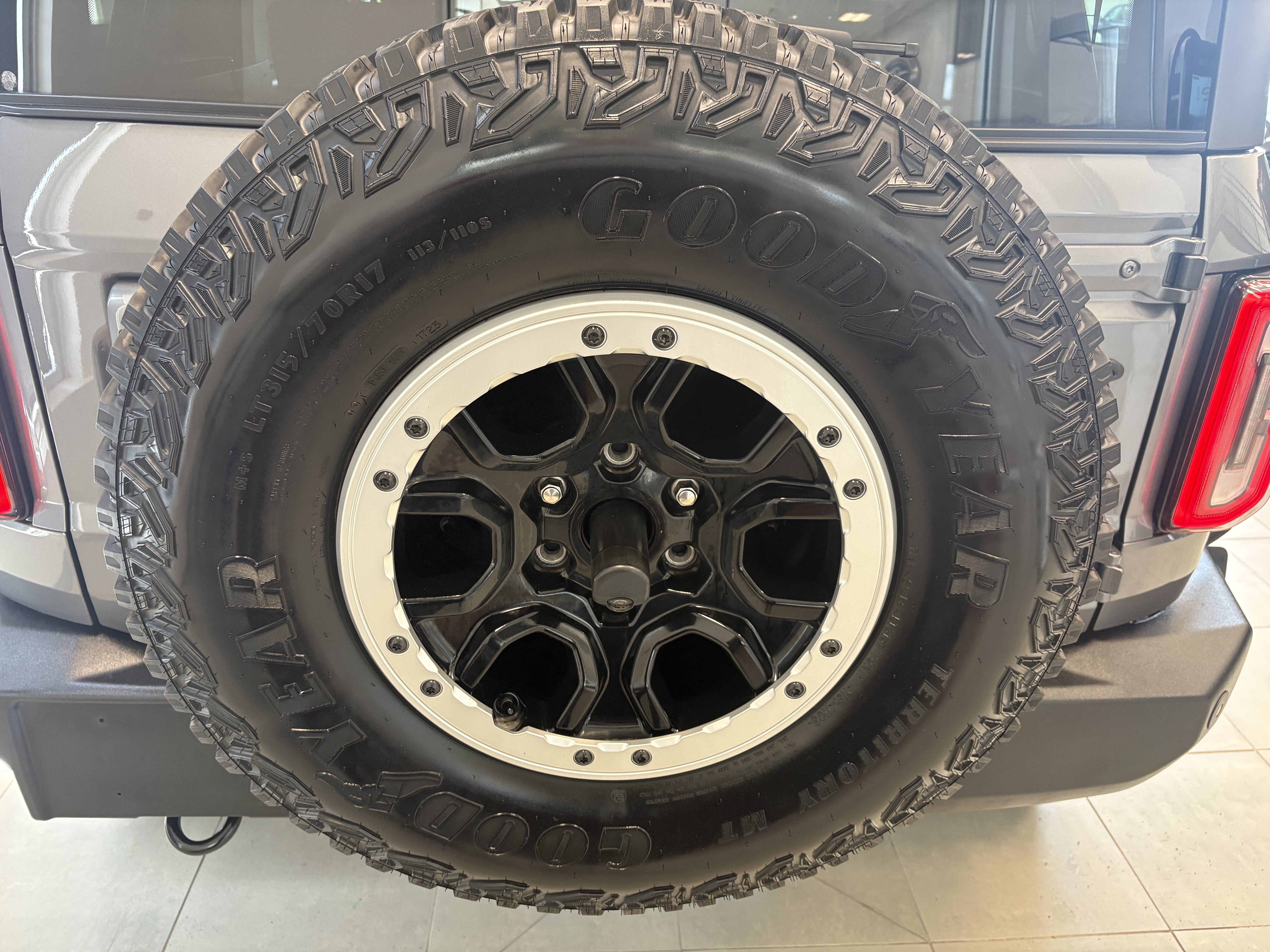 2023 Ford Bronco Outer Banks