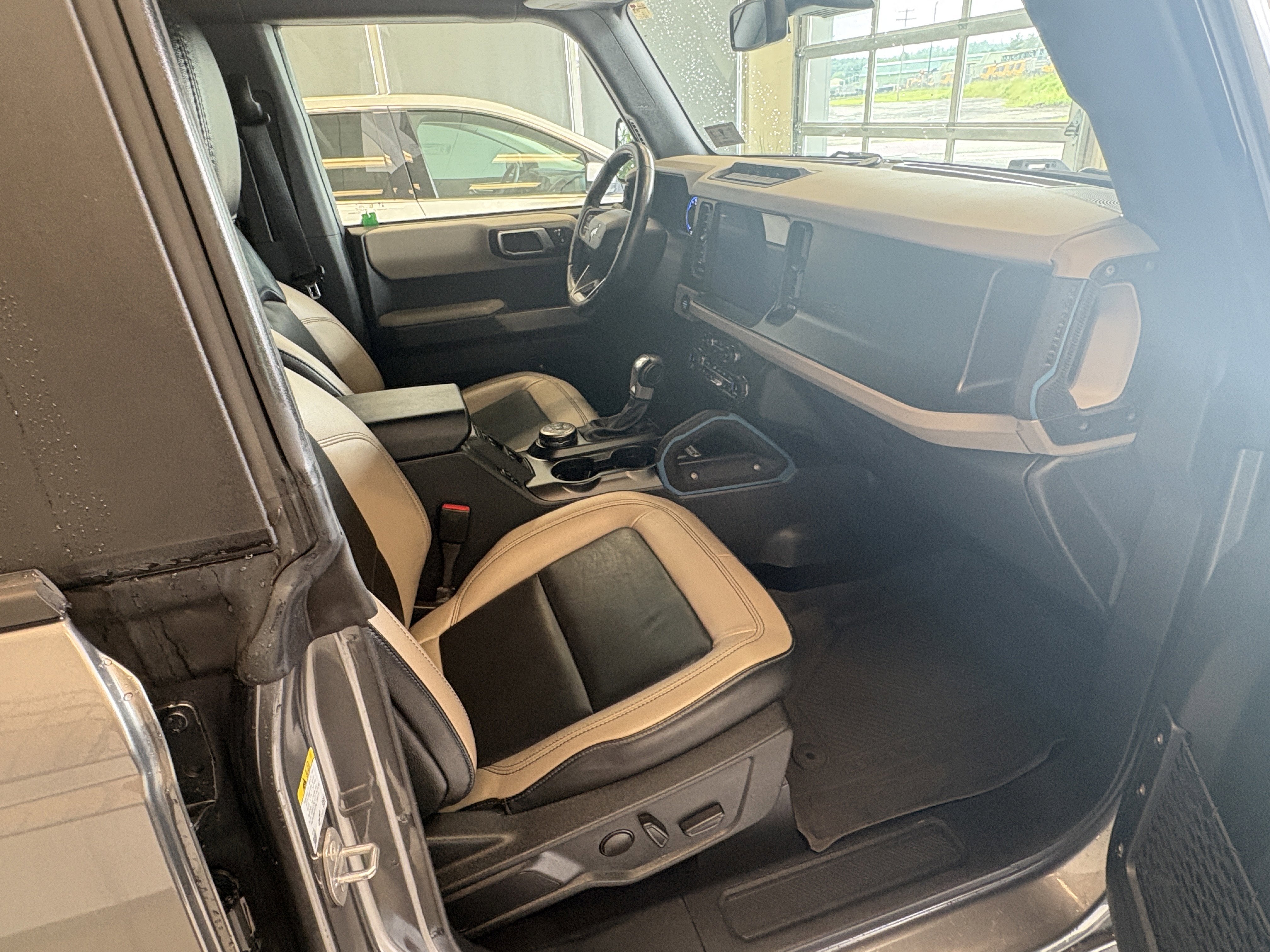 2022 Ford Bronco Base