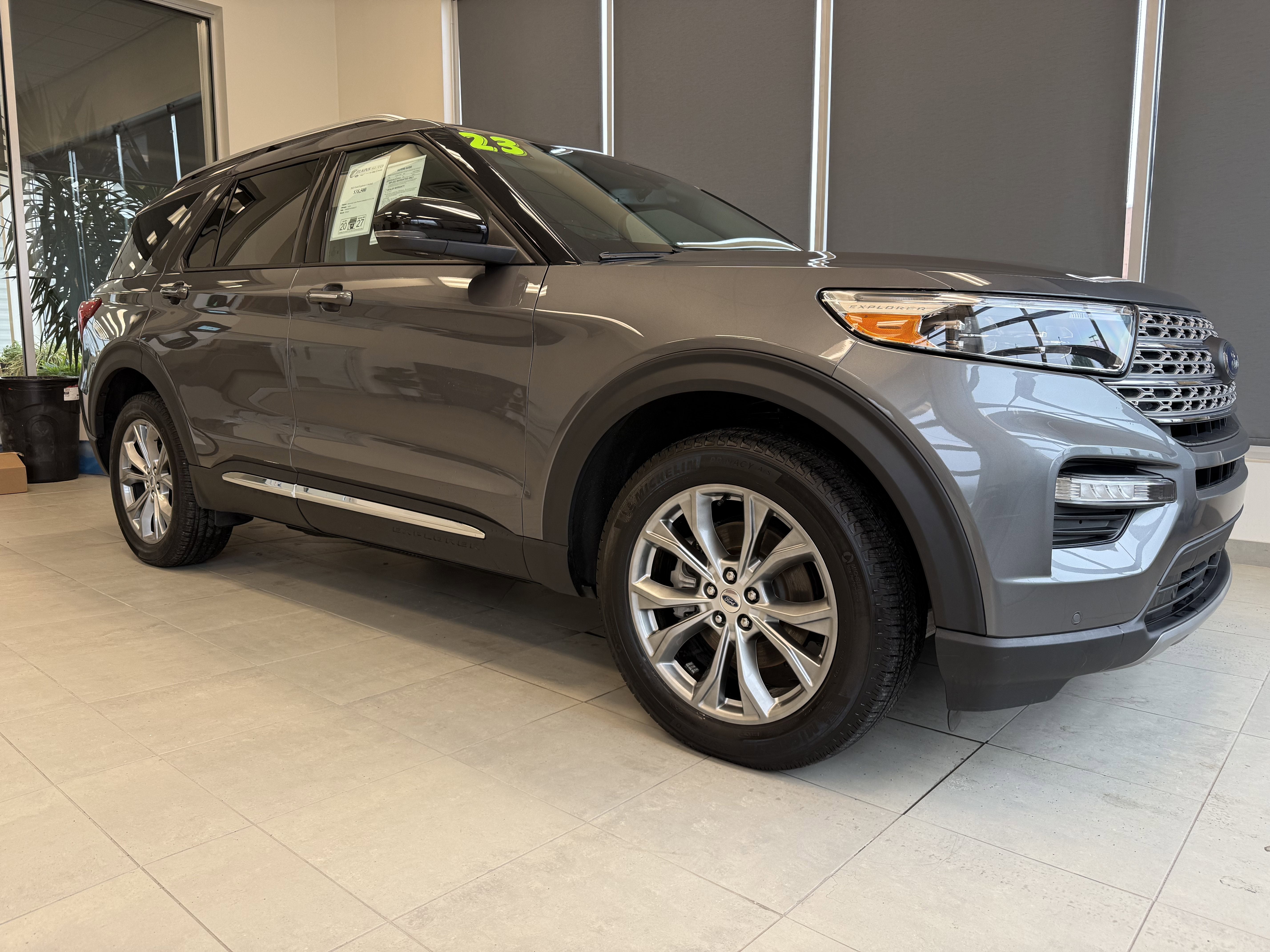 2023 Ford Explorer Limited