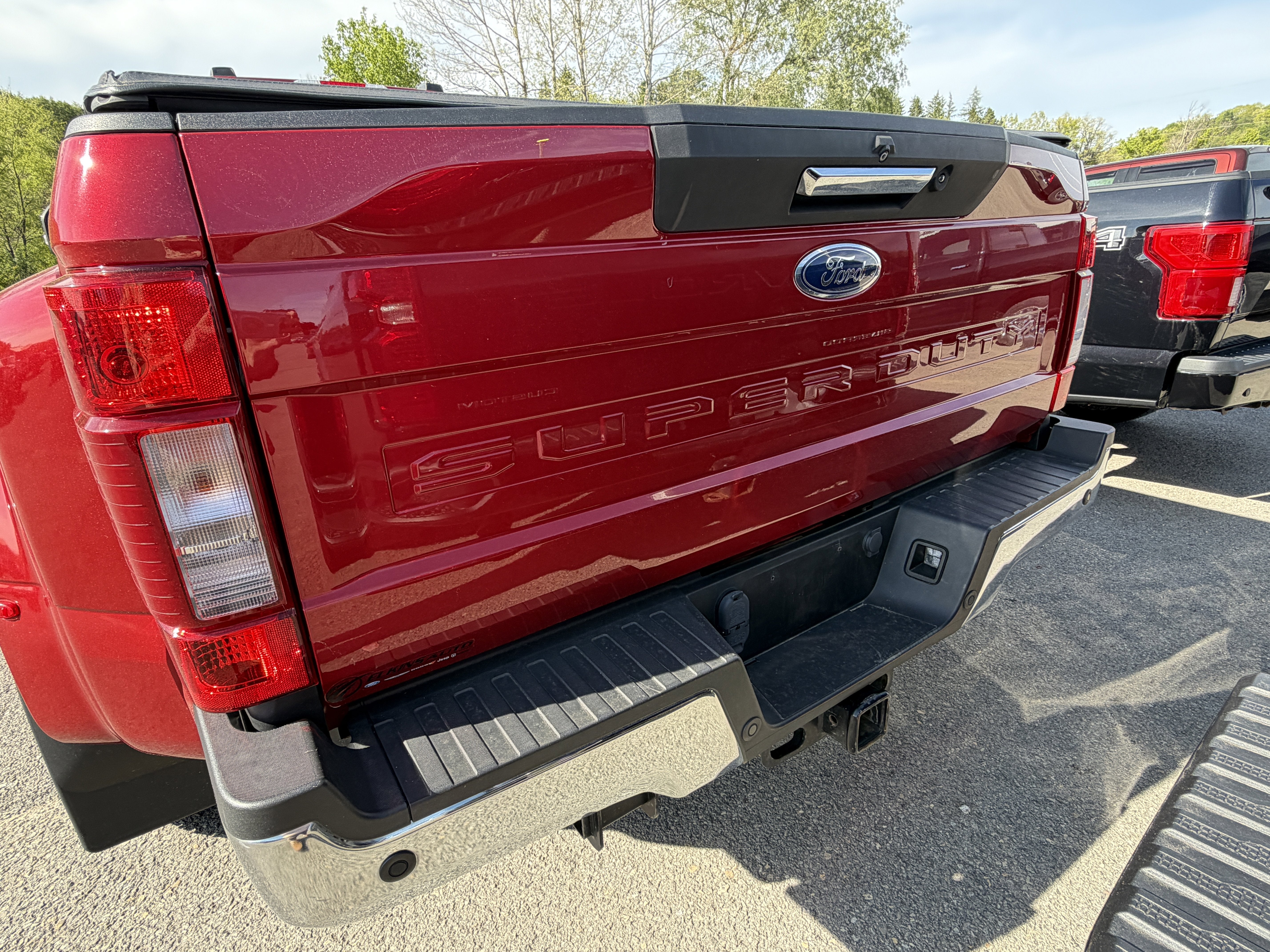 2020 Ford Super Duty F-350 DRW LARIAT