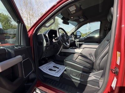 2020 Ford Super Duty F-350 DRW LARIAT