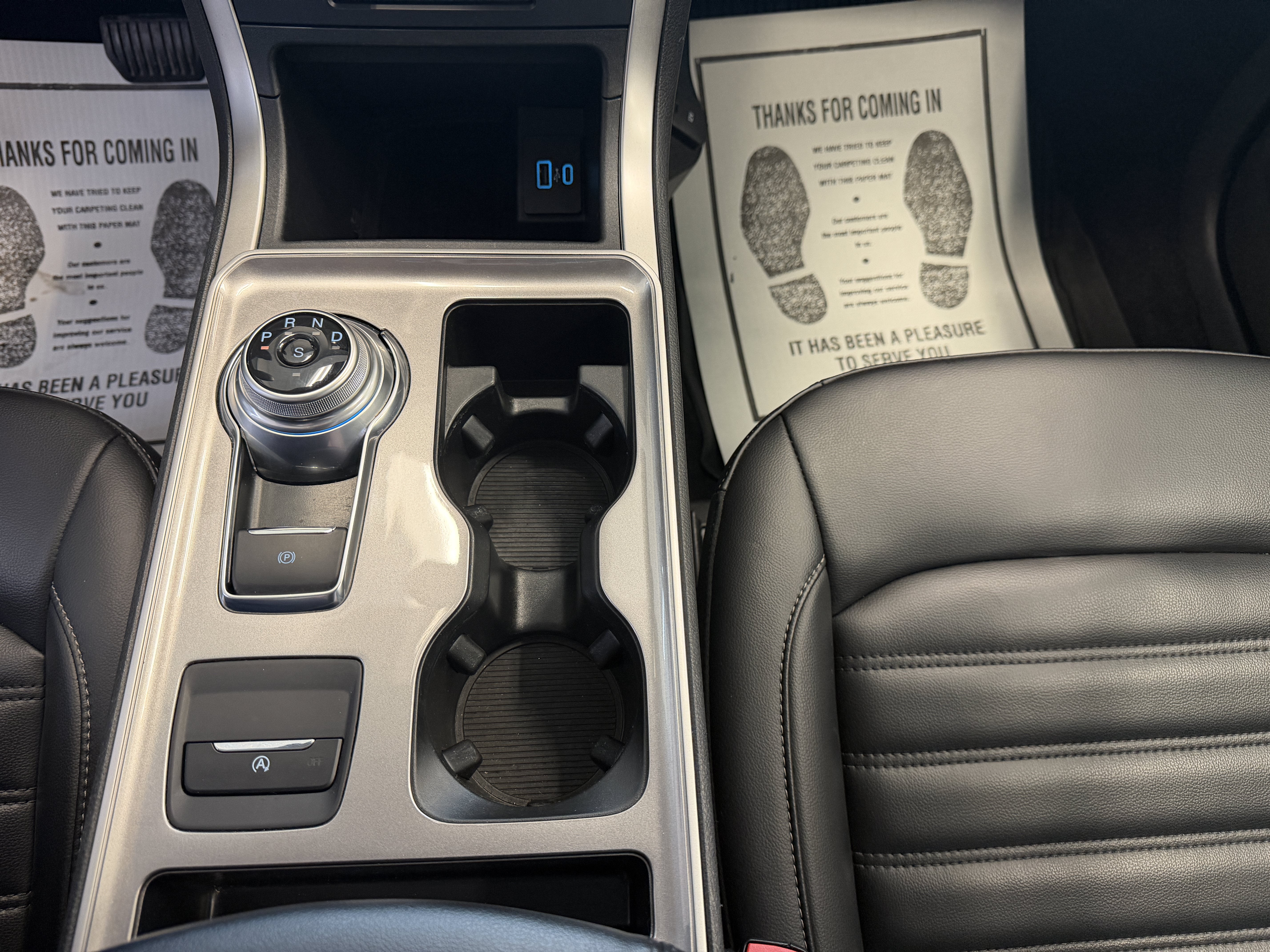 2024 Ford Edge BASE