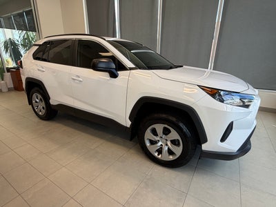 2020 Toyota RAV4 LE