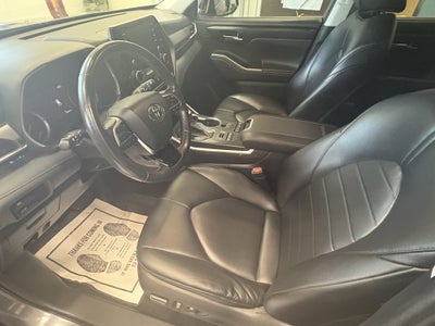 2020 Toyota Highlander XLE