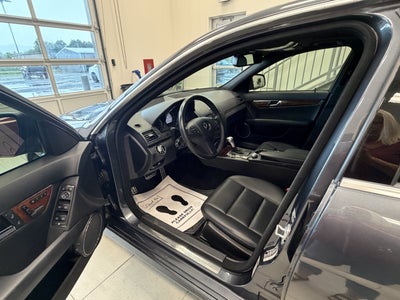 2009 Mercedes-Benz C-Class 3.0L Luxury